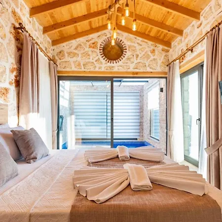 Islamlar Village 2 Bedroom - Private Outdoor And Indoor Pool * カルカン