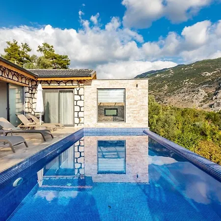 Islamlar Village 2 Bedroom - Private Outdoor And Indoor Pool