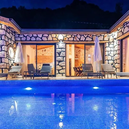 Vila Islamlar Village 2 Bedroom - Private Outdoor And Indoor Pool Kalkan